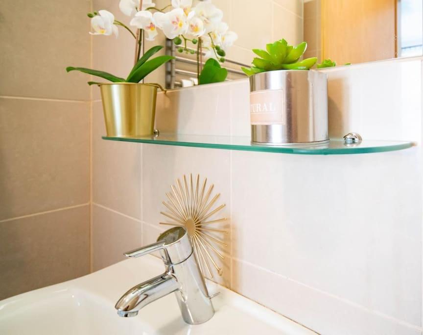 Free Parking! Soho Budapest 304, 4 Ppl, Ac, Fast Wifi, Smart Tv ภายนอก รูปภาพ